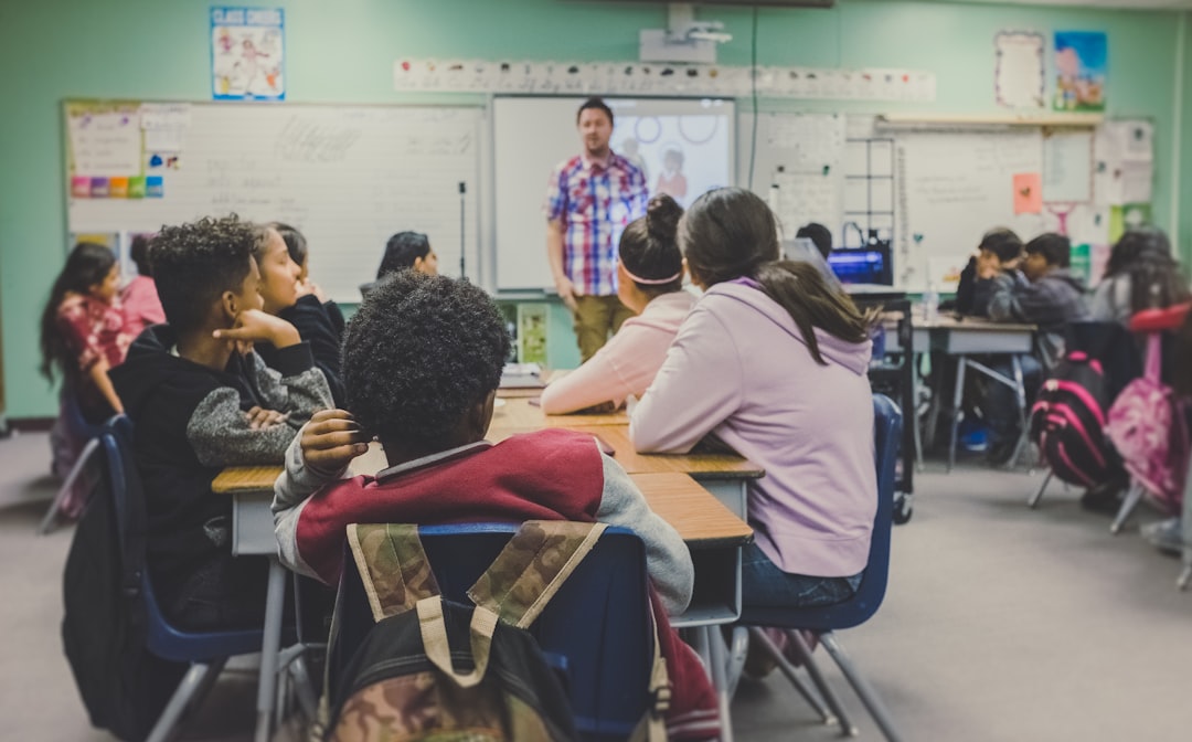 Prof. Dr. Bilal Semih Bozdemir — Education Classroom manşet görseli