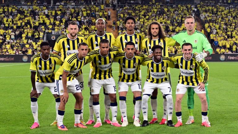 Fenerbahçe Şampiyonlar Ligi'ne 1 tur uzakta