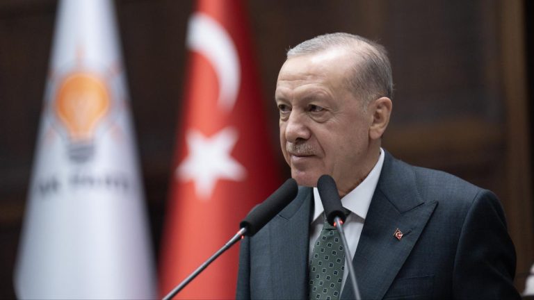 Cumhurbaşkanı Erdoğan Balıkesir'deki 'Kadın Buluşması'na telefonla bağlandı