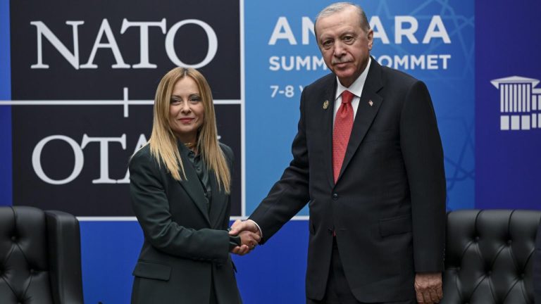 İtalya Başbakanı Meloni'den Cumhurbaşkanı Erdoğan'a teşekkür