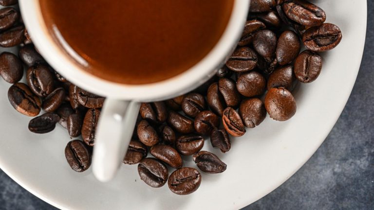 Çay ülkesi, kahve ülkesi olur mu?