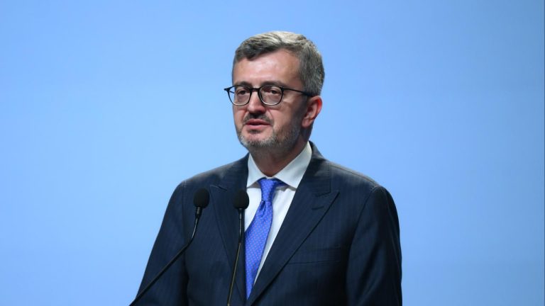 İletişim Başkanı Duran'dan şehit askerimiz için başsağlığı mesajı