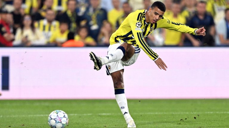 FenerbahçeSlavia Prag maçı TRT 1'de